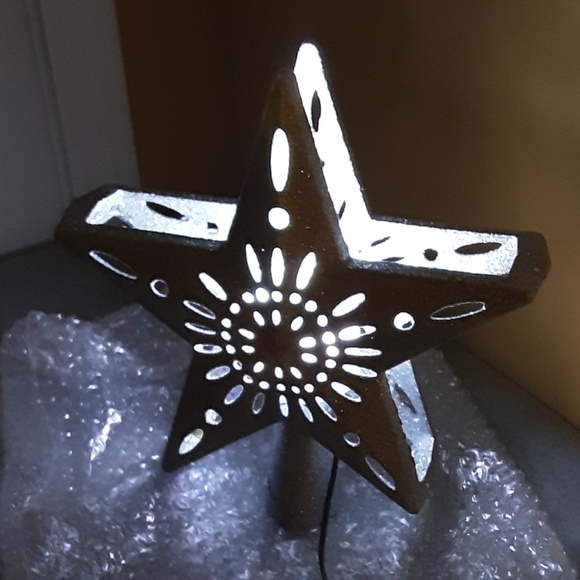 NEW Silver Glitter Star Christmas Tree Topper w/LED rotating pattern lights - Picture 8 of 11